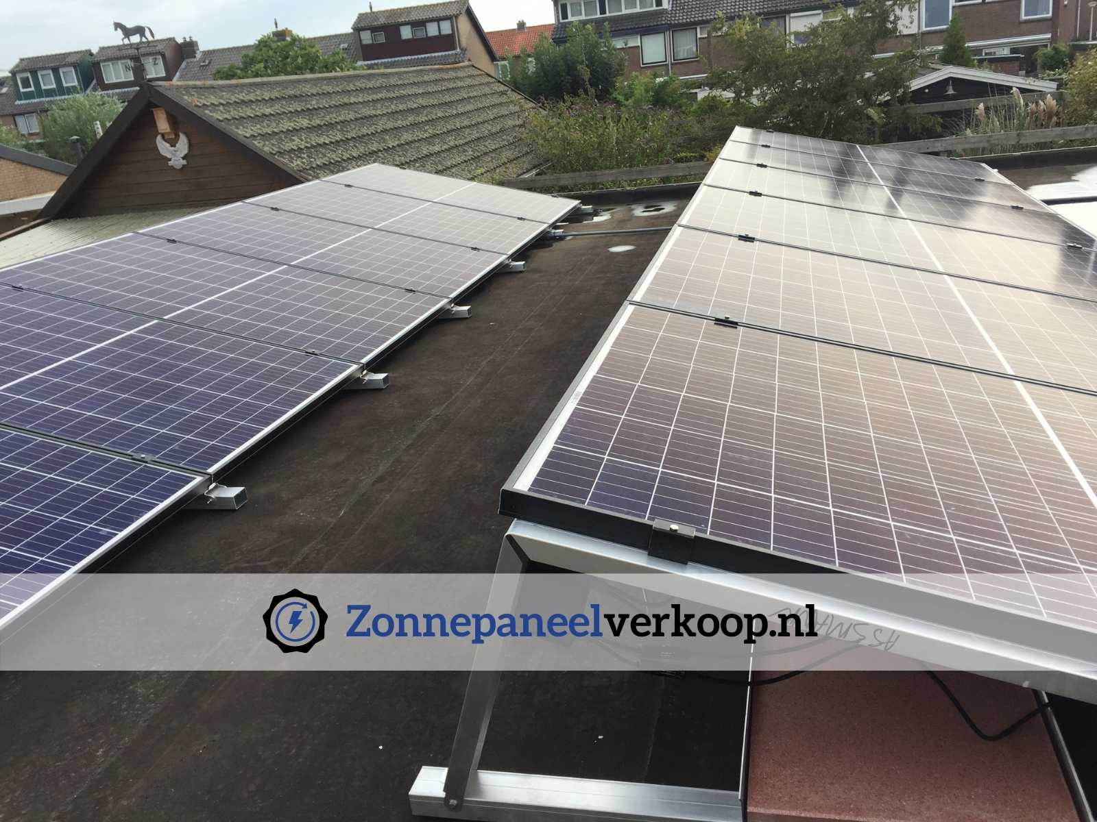 zonnepanelen plat dak